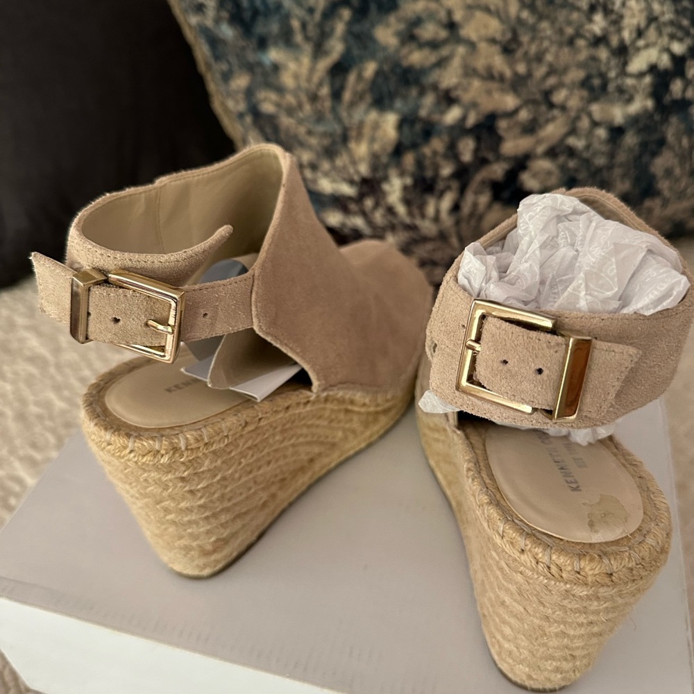 Kenneth Cole Olivia Espadrille Peep Toe Wedges